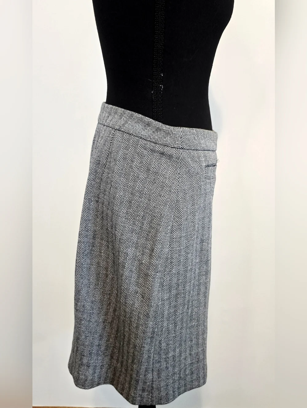 Talbots Herringbone Pencil Skirt Petite 6 Gray Work Office Career